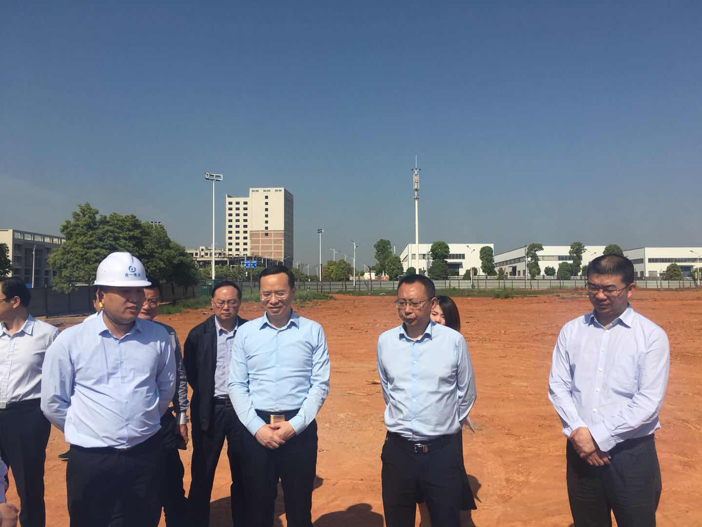 湘潭市领导莅临韶山市中韶电气产业园项目视察指导